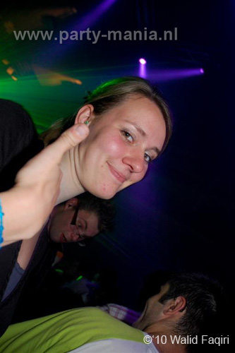 101008_078_mutesounds_partymania