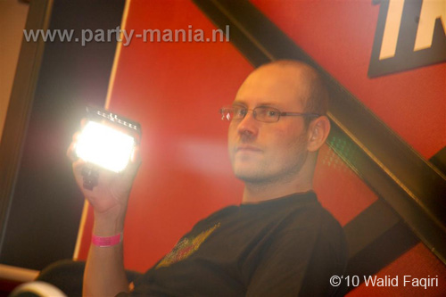 101008_084_mutesounds_partymania