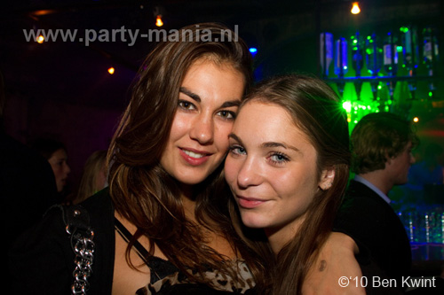 101008_048_westwood_partymania