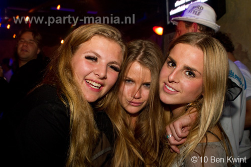 101008_160_westwood_partymania