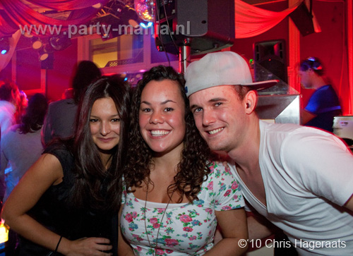 101016_037_80s_90s_partymania
