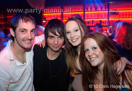 101016_042_80s_90s_partymania
