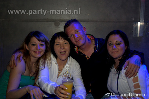 101022_007_dr_lektroluv_partymania