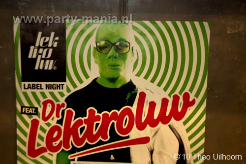 101022_008_dr_lektroluv_partymania