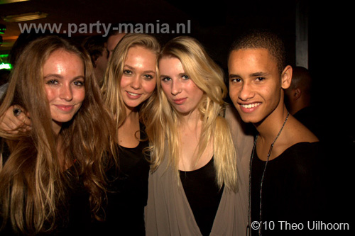 101022_021_dr_lektroluv_partymania