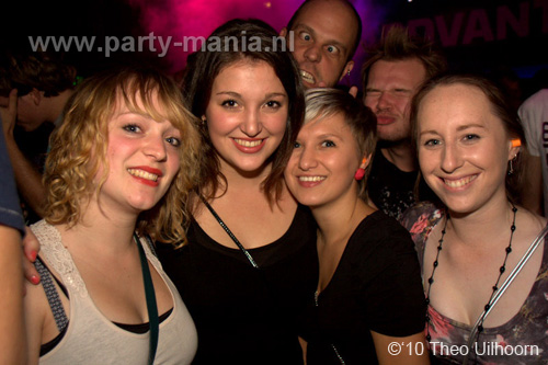 101022_023_dr_lektroluv_partymania