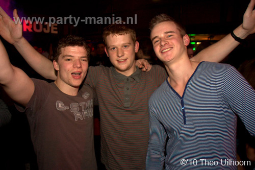 101022_032_dr_lektroluv_partymania