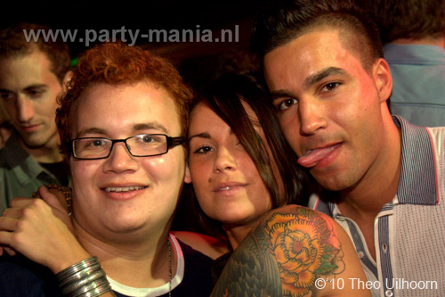 101022_060_dr_lektroluv_partymania