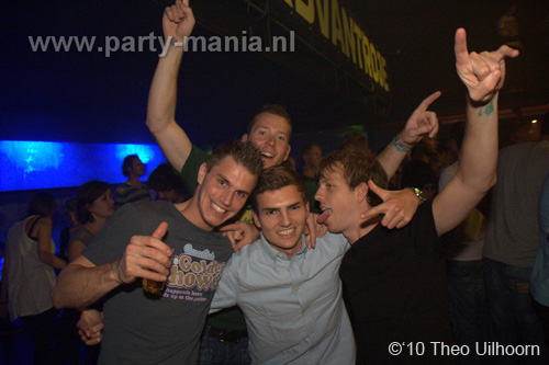 101022_070_dr_lektroluv_partymania