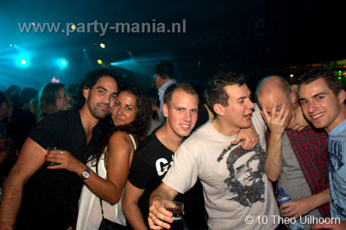 101022_074_dr_lektroluv_partymania