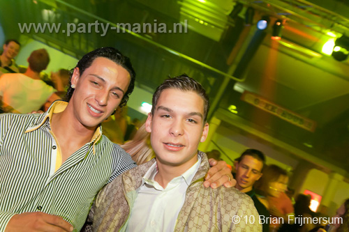 101030_082_gekkehouse_partymania