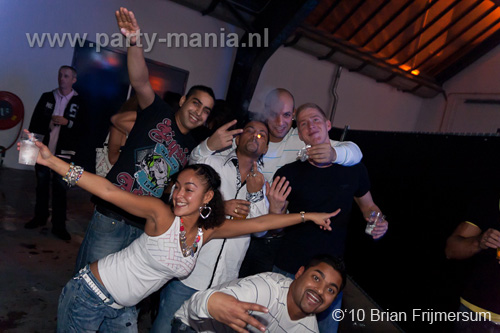101030_206_gekkehouse_partymania
