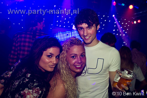101030_089_gekkehouse_partymania