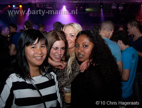 101030_093_gekkehouse_partymania