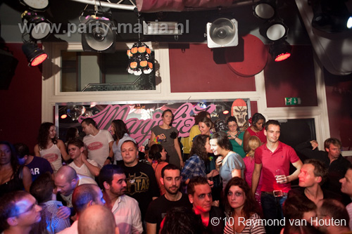 101030_088_manjefiek_partymania