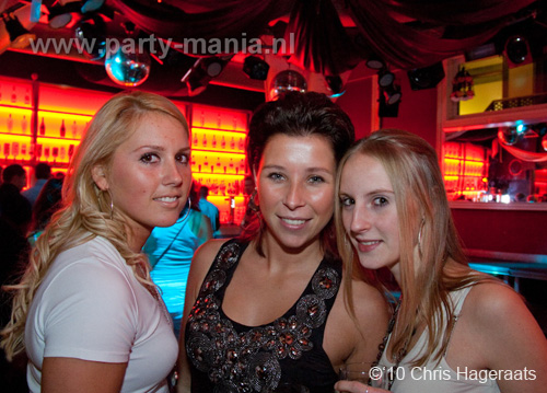 101106_000_nooit_meer_naar_huis_partymania