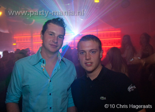 101106_026_nooit_meer_naar_huis_partymania