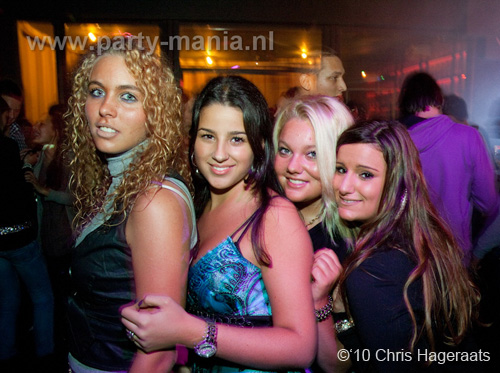 101106_041_nooit_meer_naar_huis_partymania