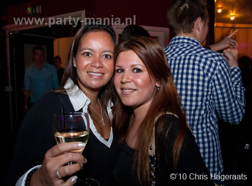 101106_044_nooit_meer_naar_huis_partymania