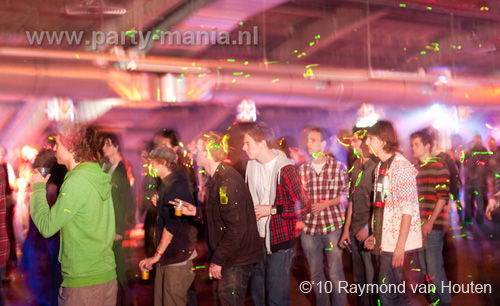 101112_009_langweiligkeit_partymania