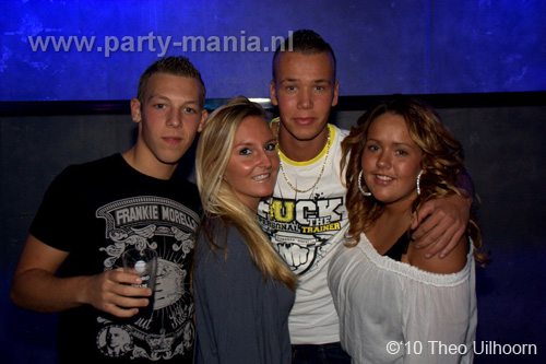 101113_005_los_partymania