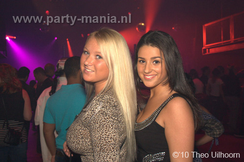 101113_008_los_partymania