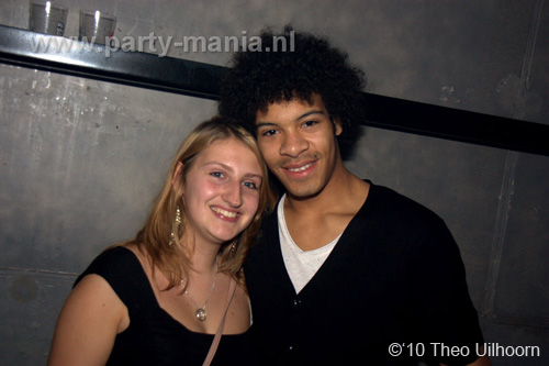 101113_016_los_partymania