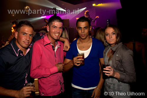 101113_019_los_partymania