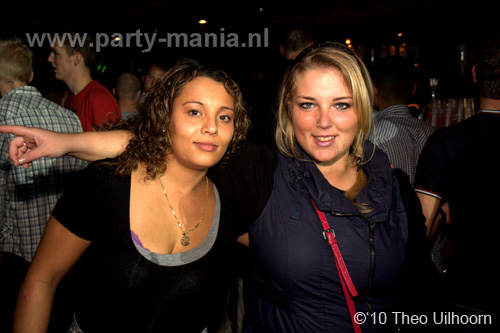 101113_037_los_partymania