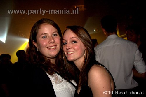 101113_042_los_partymania