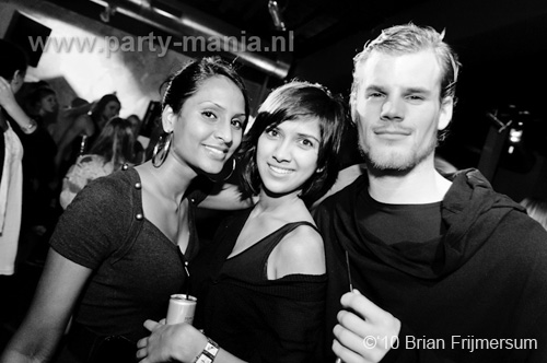 101119_002_go_partymania