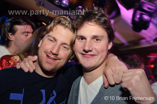 101119_016_go_partymania