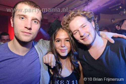 101119_040_go_partymania