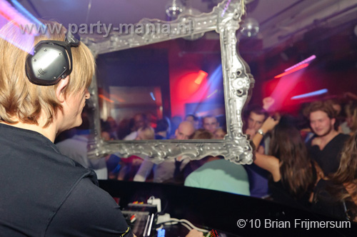 101119_066_go_partymania