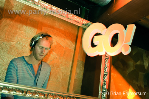 101119_077_go_partymania