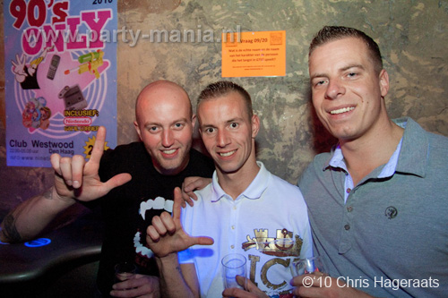 101120_073_90s_only_partymania