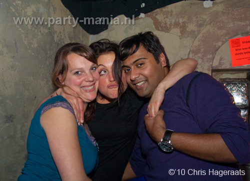 101120_085_90s_only_partymania
