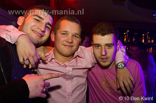 101126_015_go_partymania