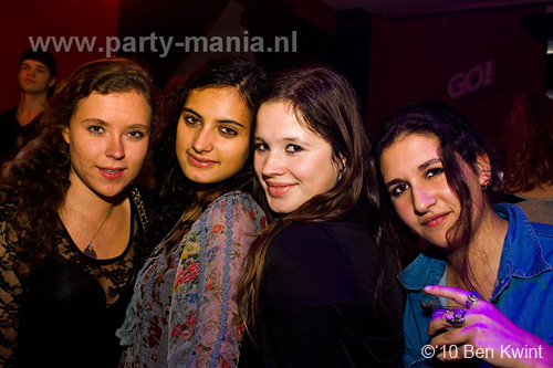 101126_017_go_partymania