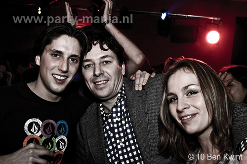 101126_040_go_partymania