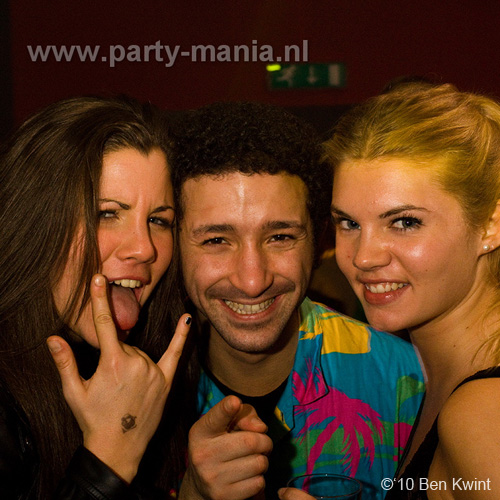 101126_054_go_partymania