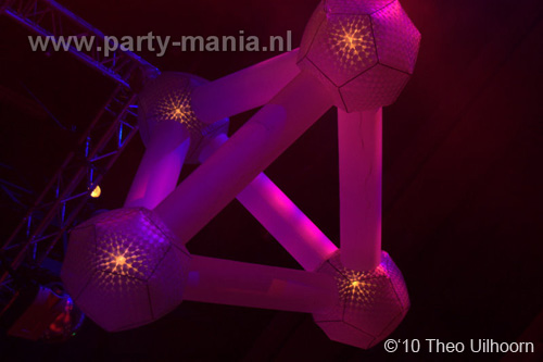 101127_003_franchise_partymania