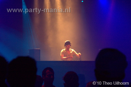 101127_012_franchise_partymania