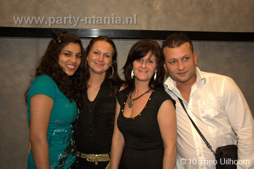 101127_023_franchise_partymania