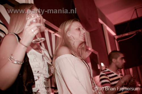 101204_017_perfection_partymania