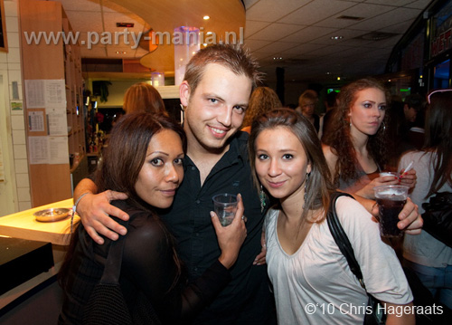 101204_087_pump_up_the_base_partymania