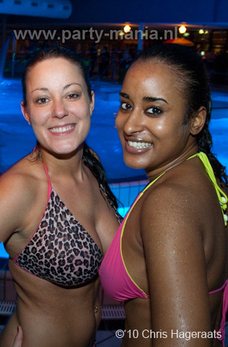 101204_108_pump_up_the_base_partymania