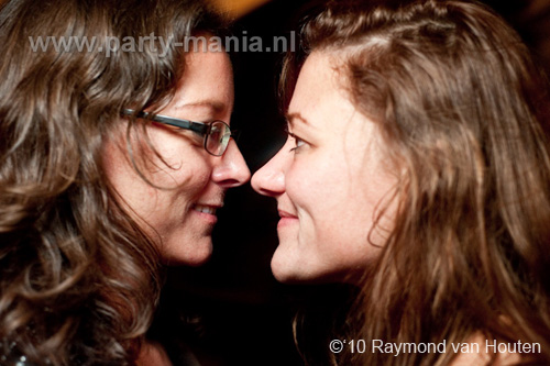 101210_010_go_partymania
