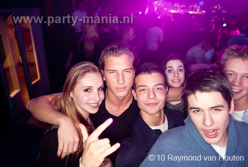 101210_058_go_partymania
