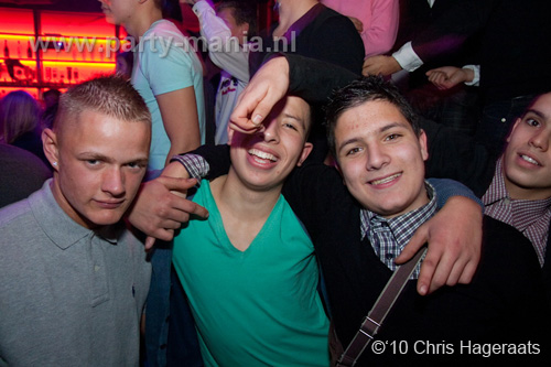 101217_102_maximaal_partymania